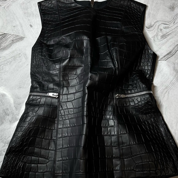 Alexander Wang Black Crocodile-Embossed Vest - Picture 1 of 2